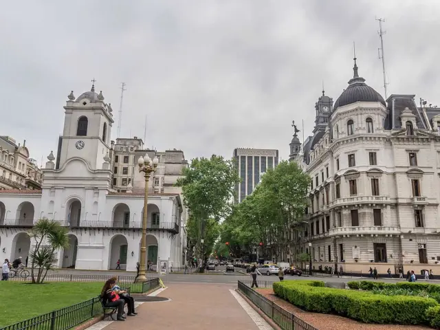 The historic area that houses Plaza de Mayo and the Cabildo