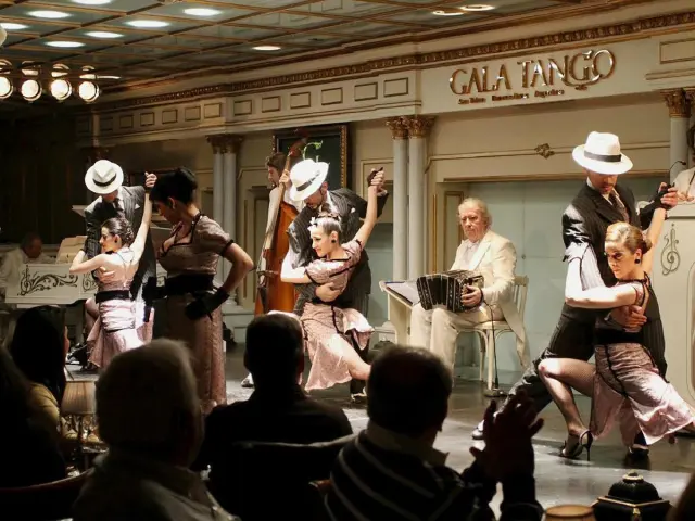 Passion and Beauty: an Authentic and Exclusive World-class Tango Experience — Buenos Aires