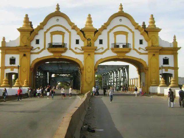 An Off-the-beaten-path Journey to Buenos Aires' Unexplored Areas (private tour) — Buenos Aires