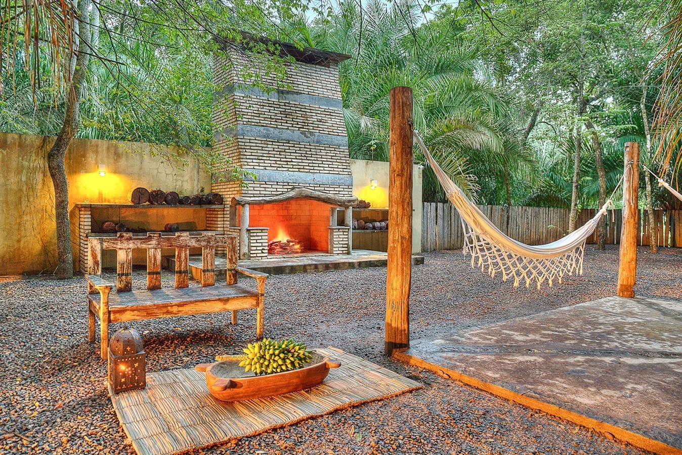 An outdoors common area