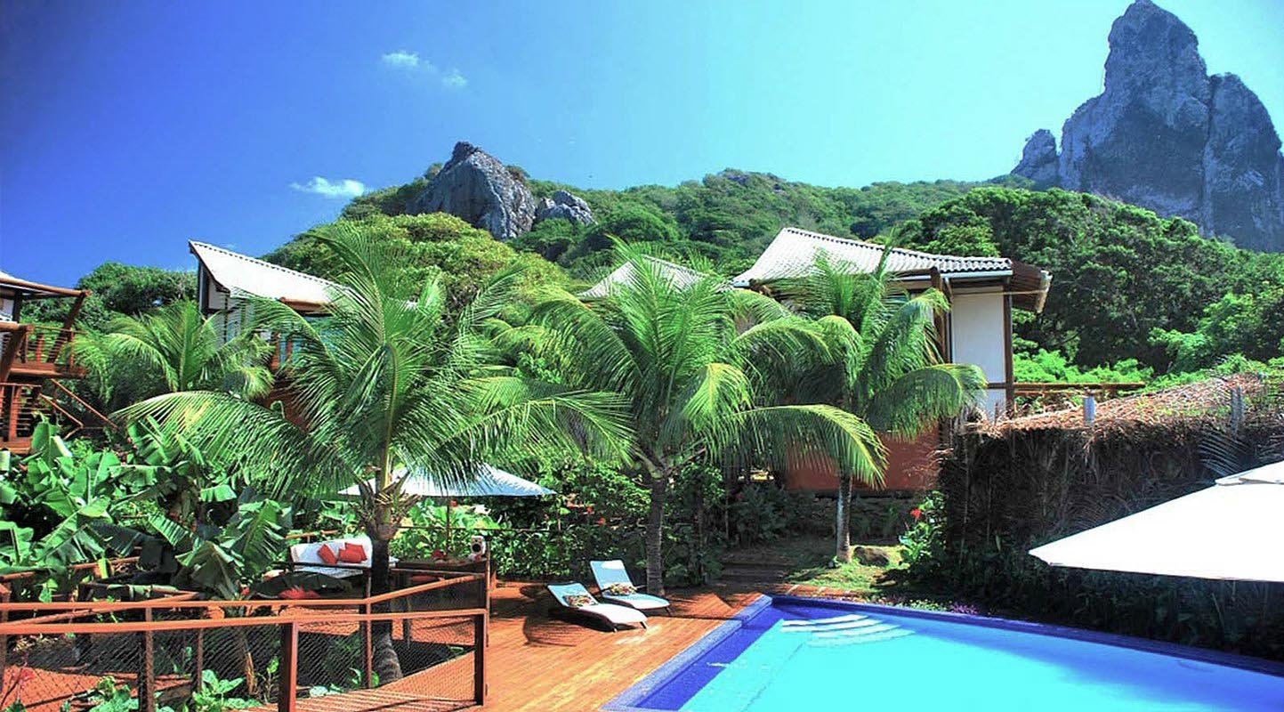 The lodge&rsquo;s sun deck and pool