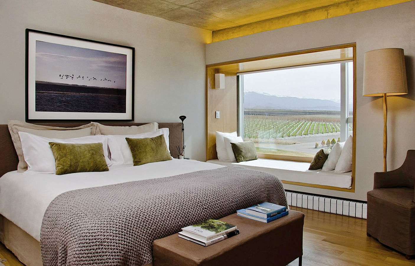 Cordon del Plata category room