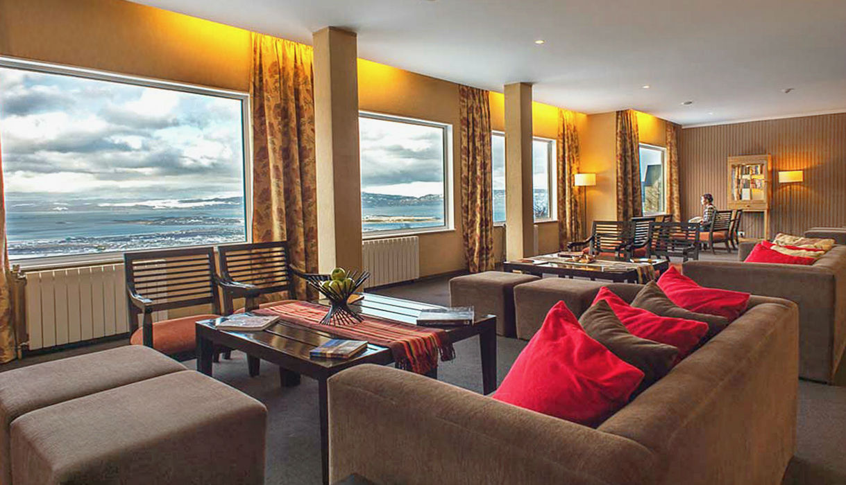 The hotel&rsquo;s lobby with view to the Beagle Channel