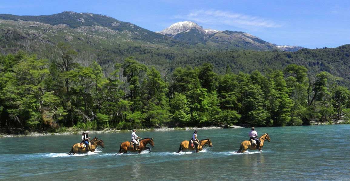 Become one with nature, with these stunning backdrops