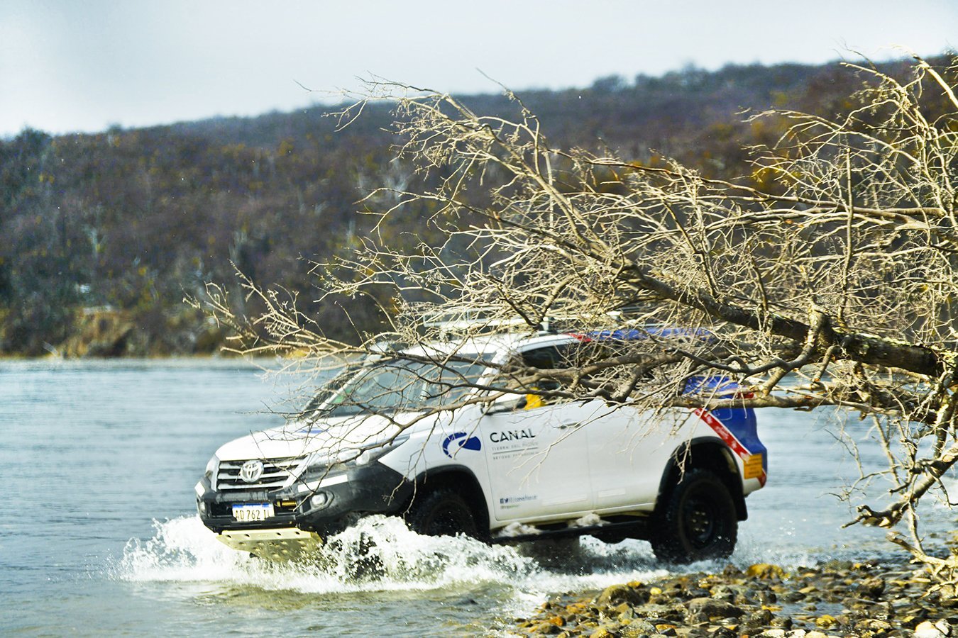 Our continued off-road travels take us to the shores of Fagnano Lake