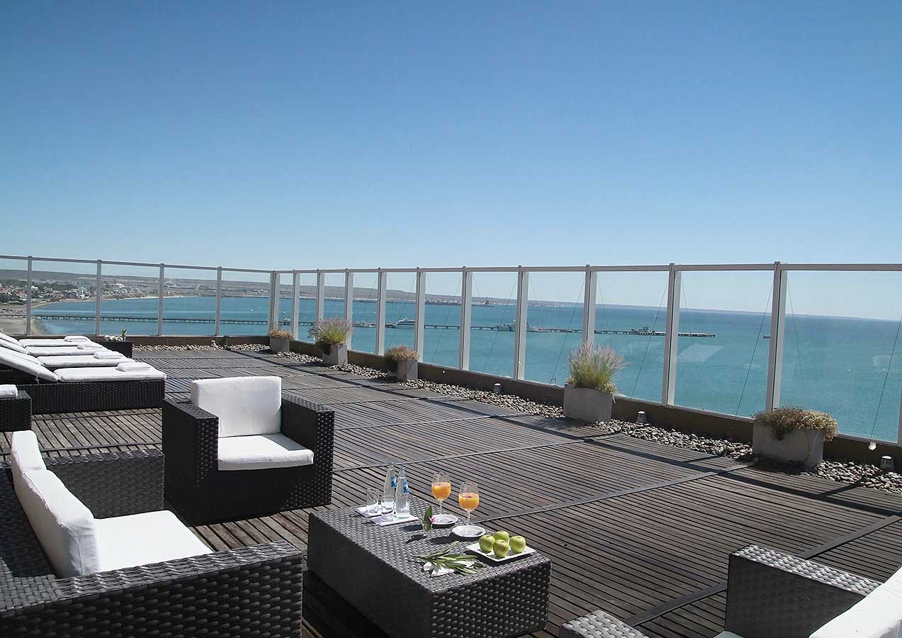 Rooftop lounge