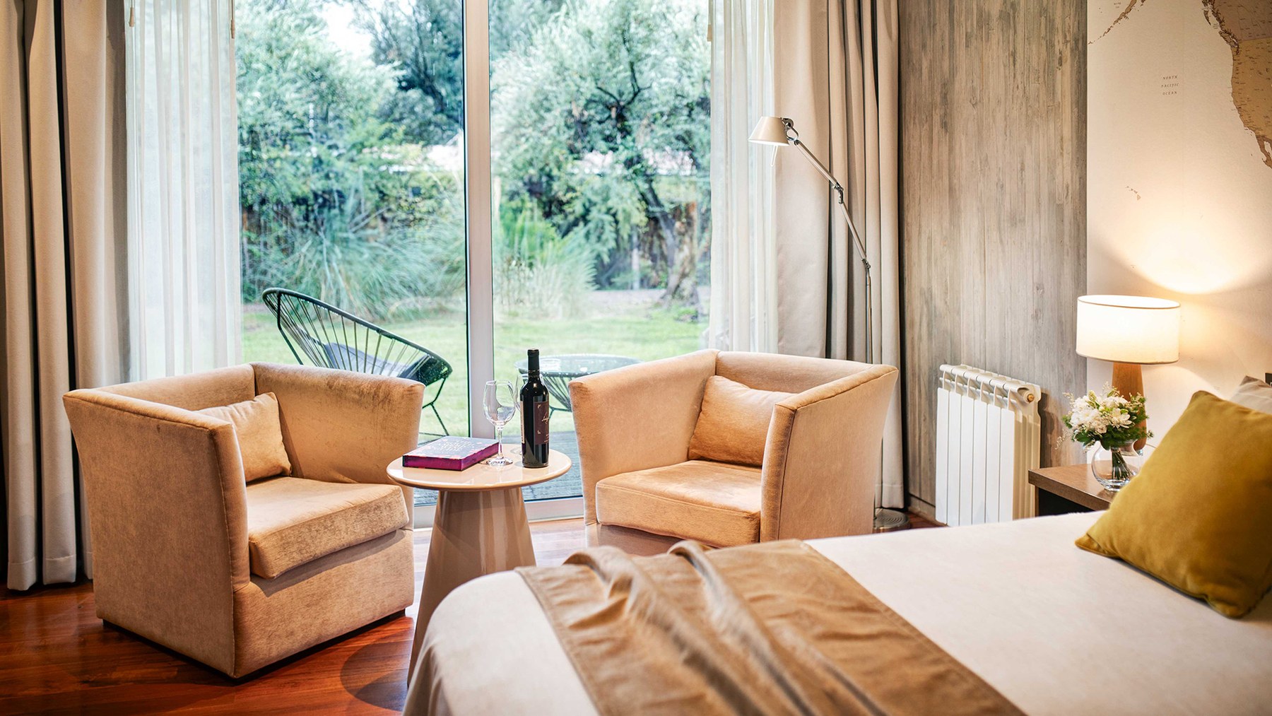 The Classic room sitting area