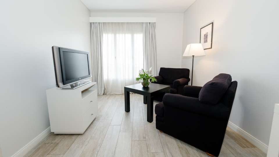 Executive Studio