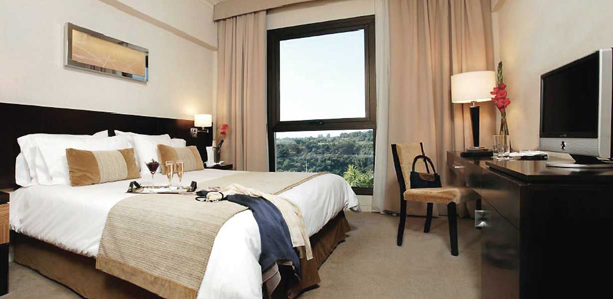 Standard category room with river view