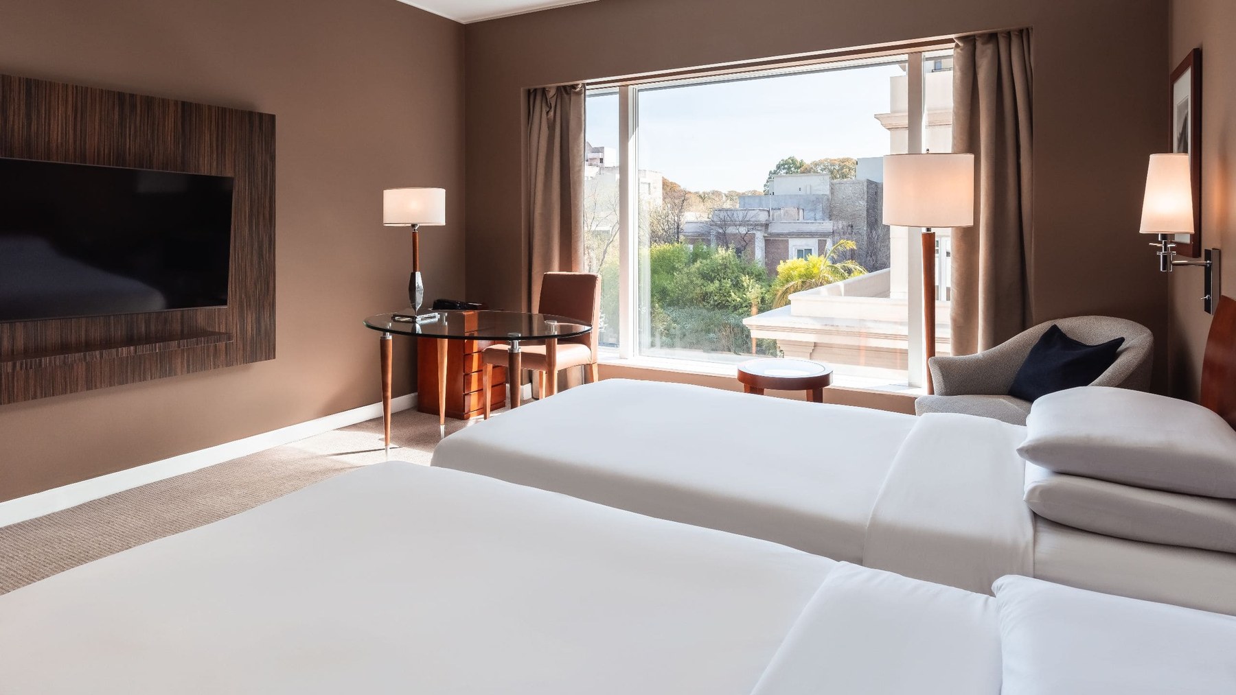 Park Standard room with twin beds